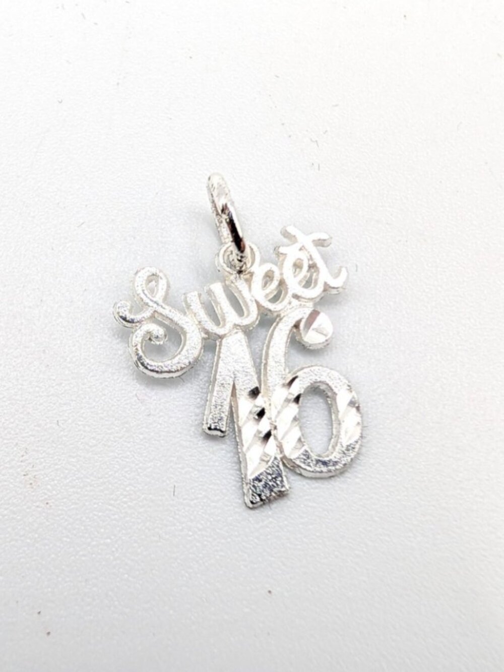 Sterling Silver 925 "Sweet 16" Pendant 0.5" 0.66g Marked VGC